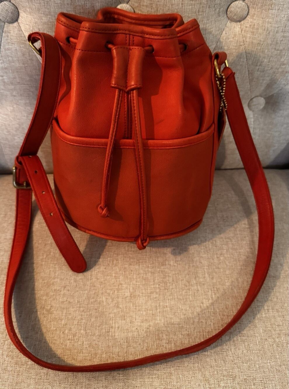 Coach Red Vintage Rare Style 4020 Drawstring Bucket Sac Red Leather